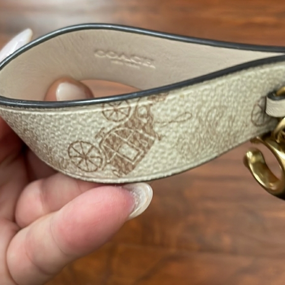 Coach keychain - Picture 4 of 4